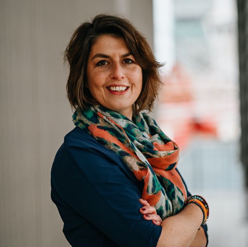 ANNIE VAN DER WERF