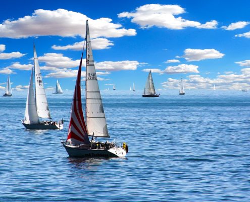 sailing-boat-1593613_1920